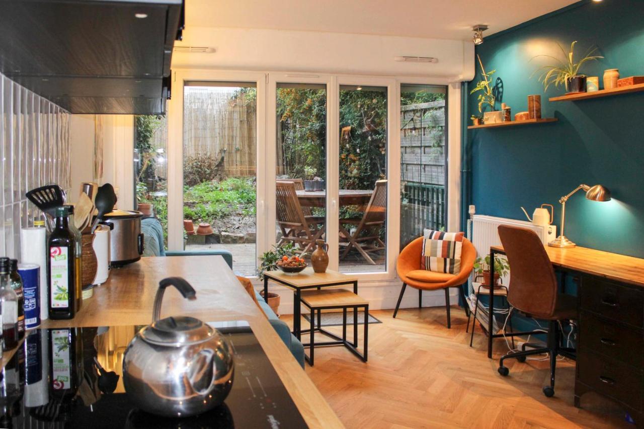 Apartment New Cocoon With Garden Near Buttes-chaumont Paris